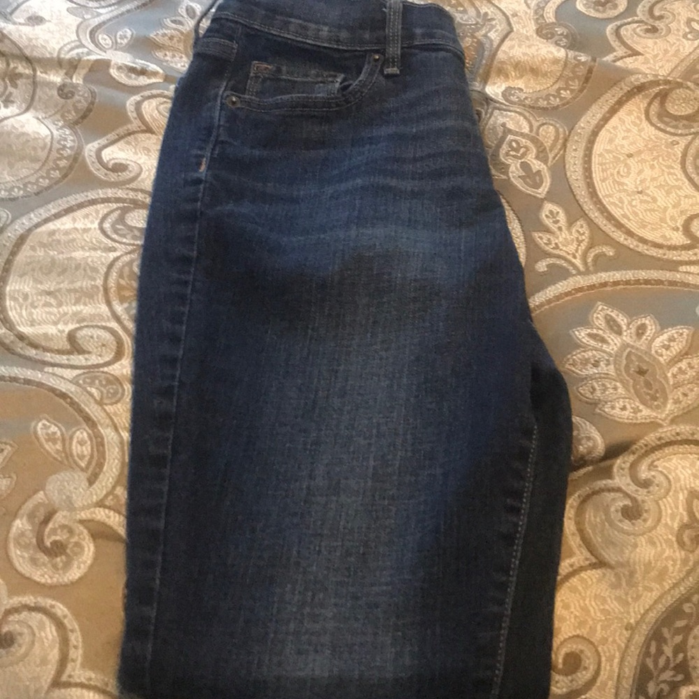 Old Navy curvy skinny jeans size 4 short